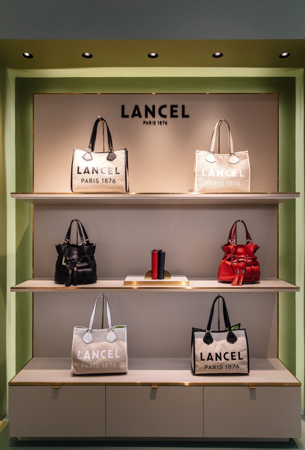 LANCEL, THƯƠNG HIỆU TÚI XÁCH ĐẲNG CẤP PARIS ĐẾN VIỆT NAM